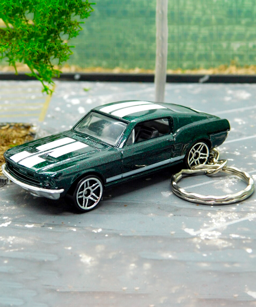 1969 Ford Mustang Keychain