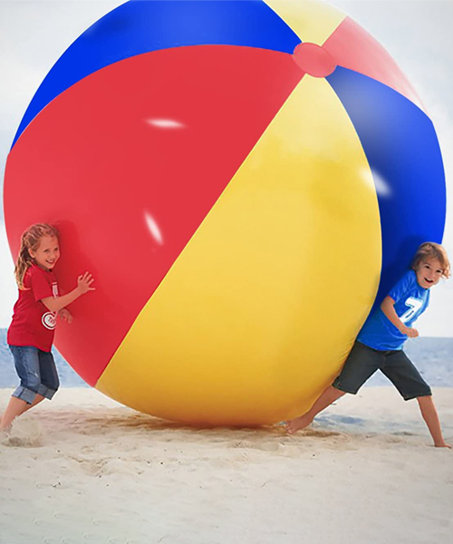 Gigantic Beach Ball - The Full-sized Fun - ThingsFromMars.com