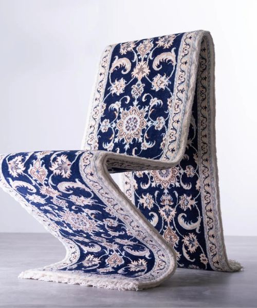 Carpet Chair