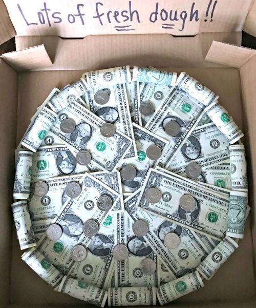 Money-Filled Pizza Gift Box