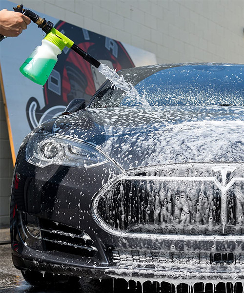 The Ultimate Car Wash Foamer