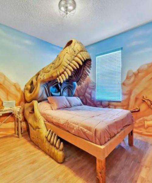 Airbnb With Dino Themed Kids Room