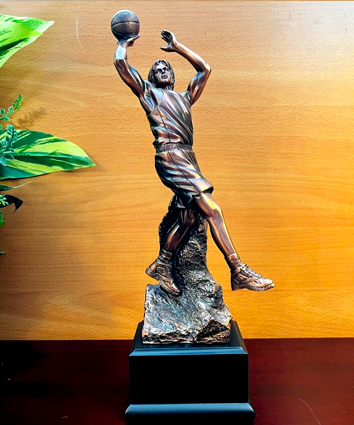 Bronze 12h Basketball Player Sculpture