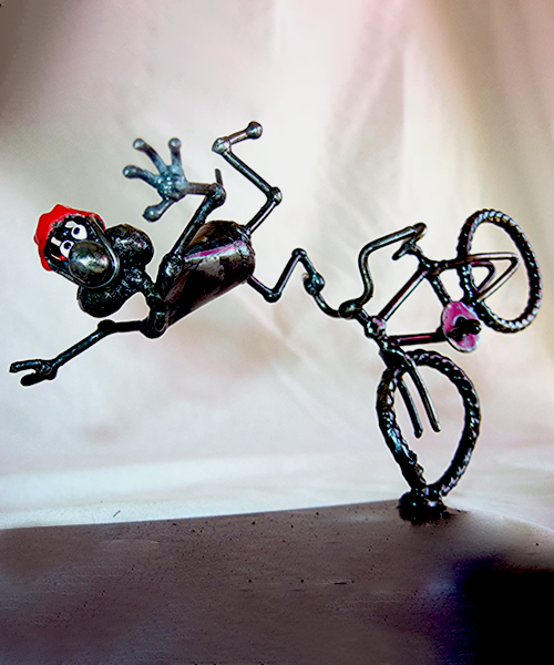 Crashing Cycling Sculpted Steel Mouse