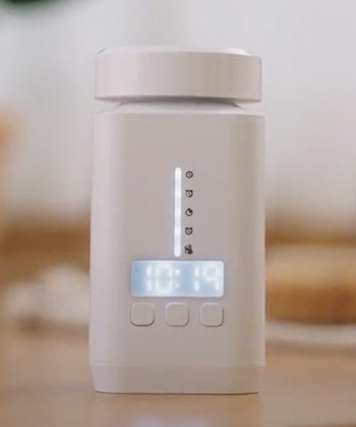 DEFI AI Smart Pill Bottle