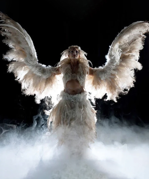 Fully Articulating Angel Wings