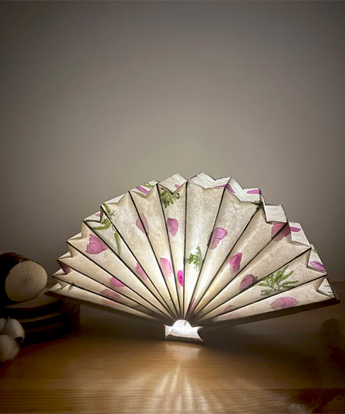  Handmade Paper Foldable Lamp 