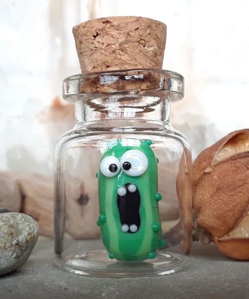 Miniature Glass Screaming Pickle