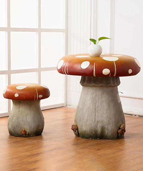 Mushroom Table And Stool