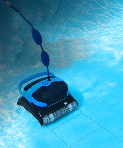 Robotic Pool Vacuum Cleaner