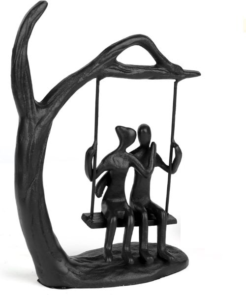 Romantic Couple Bronze Statue