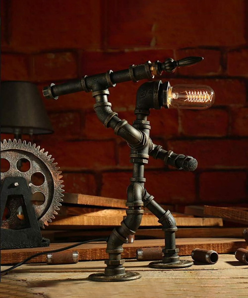 Unique Spear-Throwing Robot Table Lamp