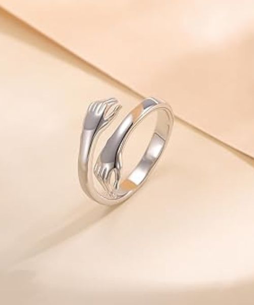 The Hug Ring