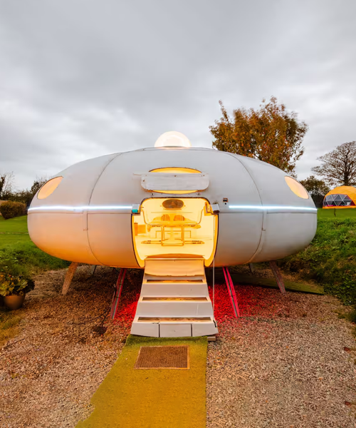 UFO Flying Saucer Airbnb