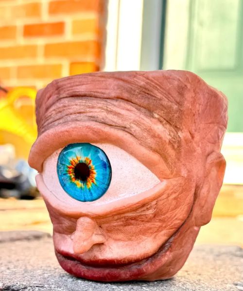 Uglymug Old Blue Eye Ceramic Mug