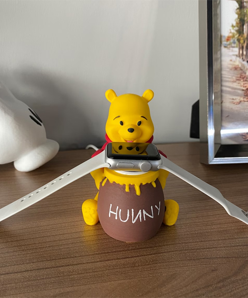 Winnie The Pooh Apple Watch Stand